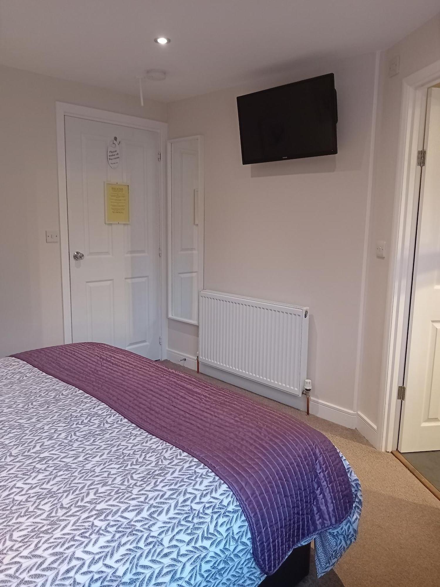 Middle House Bed & Breakfast Coventry Dış mekan fotoğraf