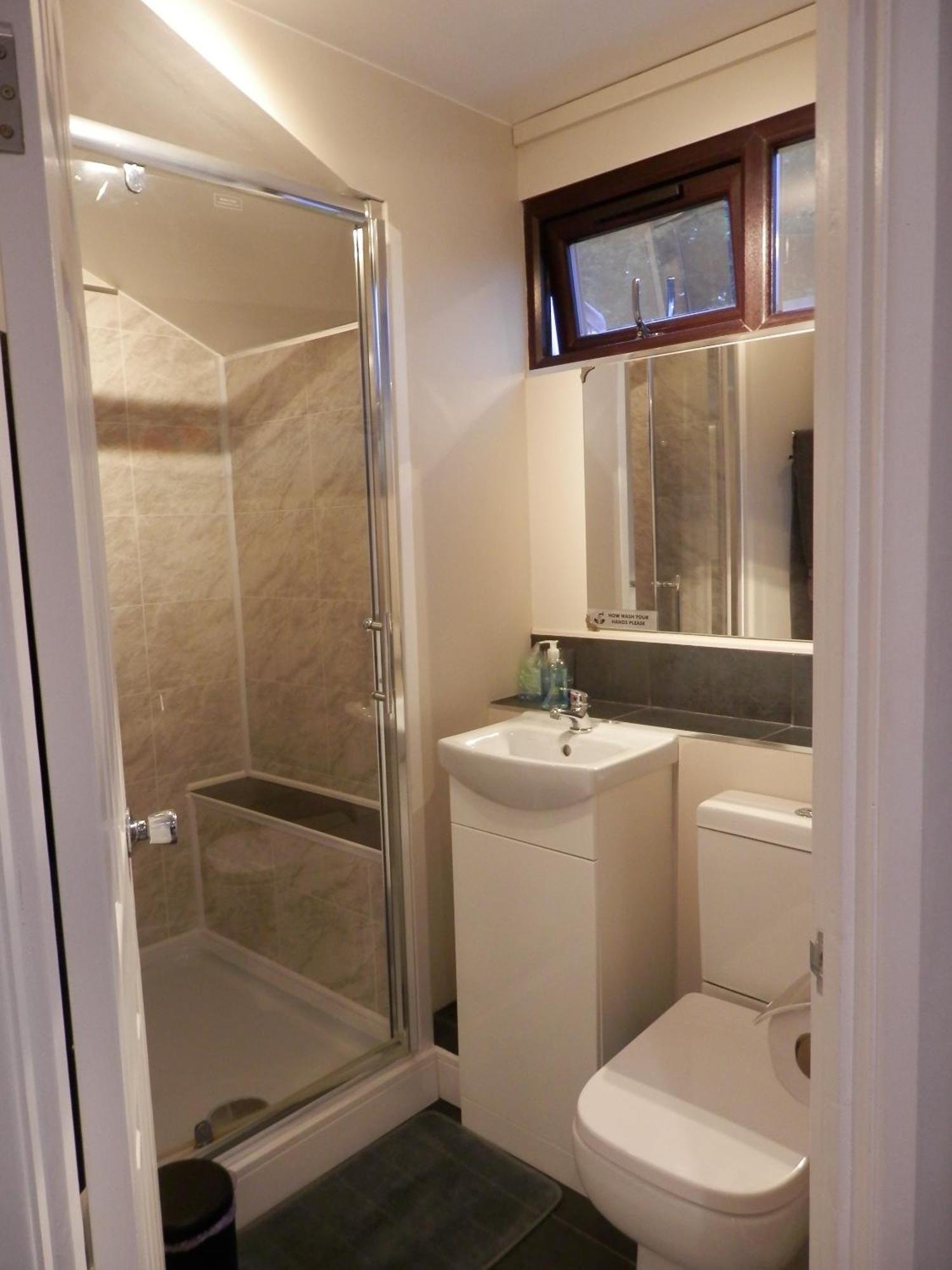 Middle House Bed & Breakfast Coventry Oda fotoğraf